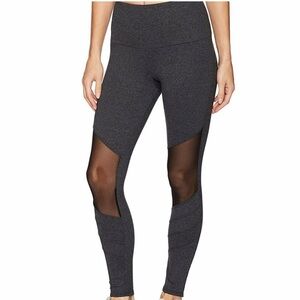 Onzie Flow Yoga Gray and Black Leggings